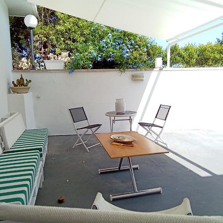 Merine Cottage La Roccia מראה חיצוני תמונה